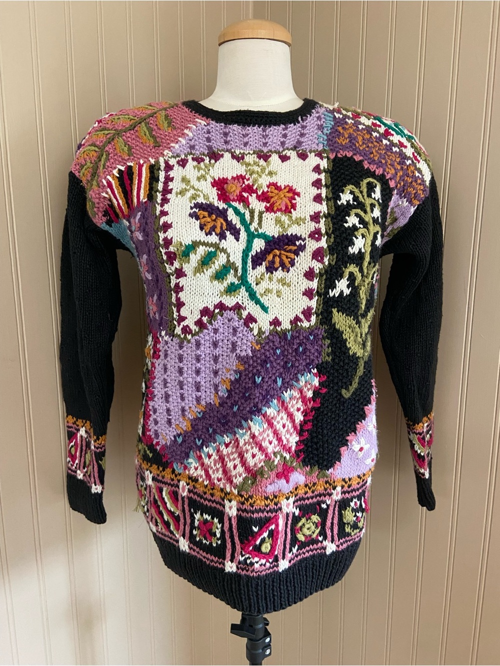 Signature by Northern Isles Knitted by Hand Colourful Sweater Women’s Size M - Picture 2 of 10
